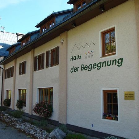 Haus Der Begegnung Hotel Гозау Екстериор снимка